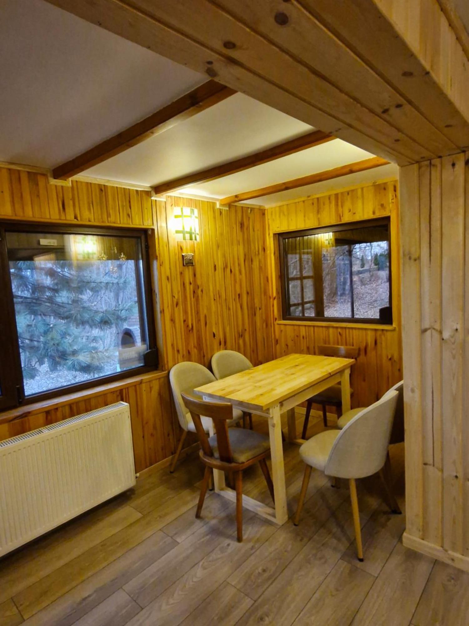 Cabana Din Padurea Valeni Vălenii de Munte Eksteriør billede